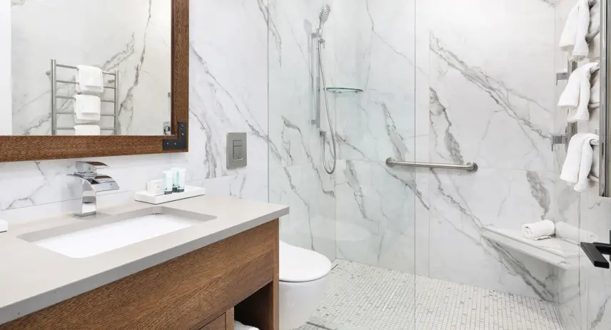 Kingfisher Deluxe Room 