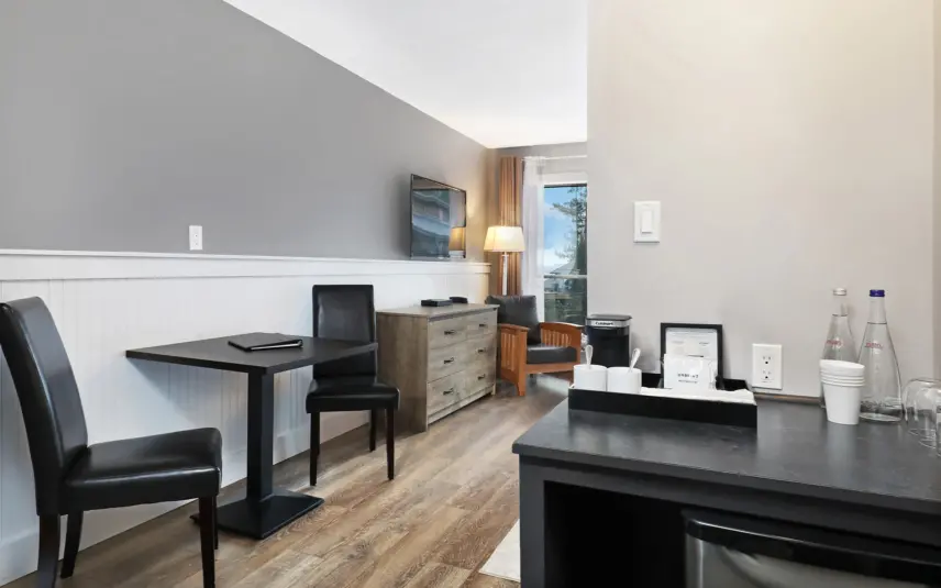 Kingfisher Comfort - Ocean Standard Room